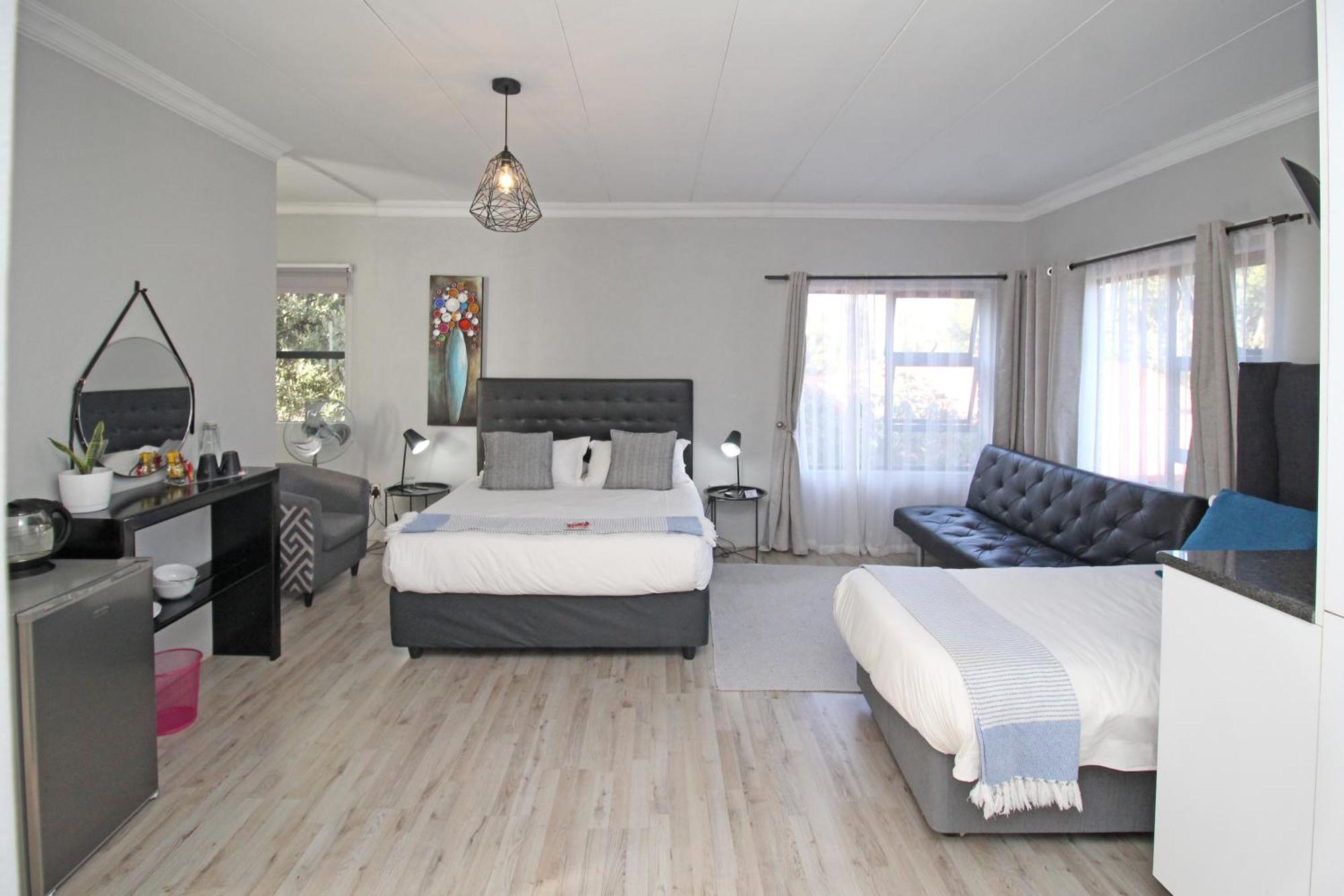 The Chameleon Hotel Centurion Luaran gambar